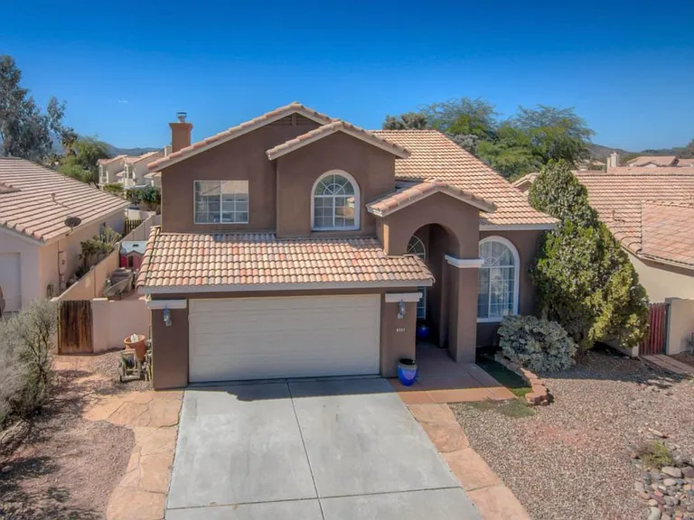 8321 N Solitude Way — Photo 2