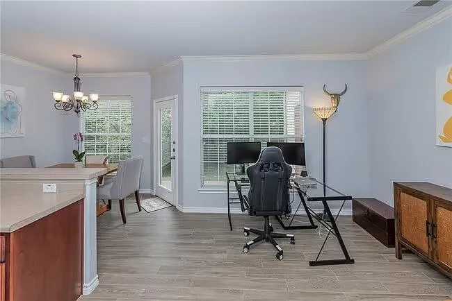 12205 Abbey Glen Ln — Photo 9