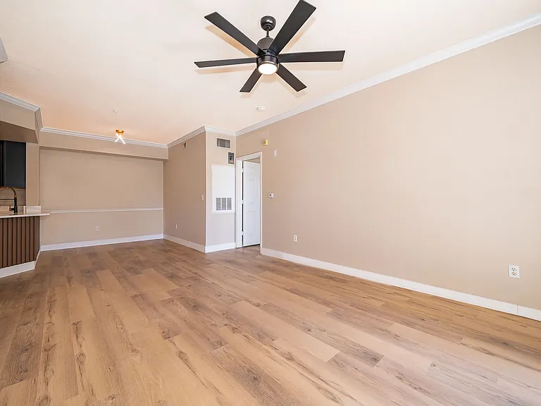 5513 Pga Blvd — Photo 3