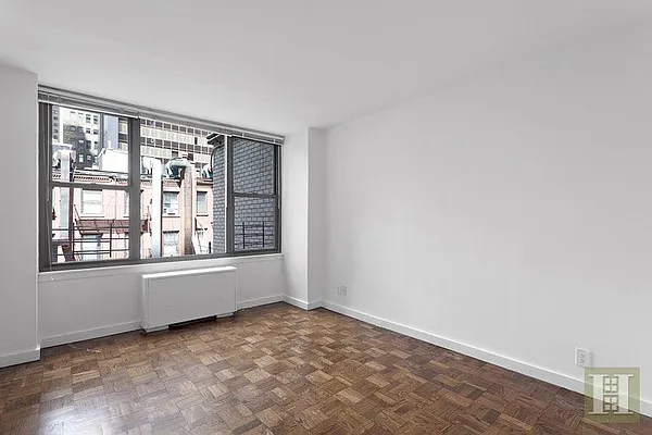 Rented by Halstead Real Estate | media 18