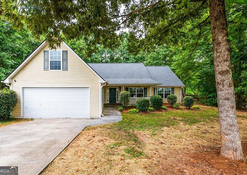 1st image of 215 Highgrove Dr