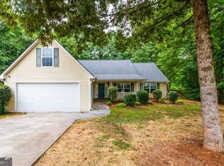 215 Highgrove Dr, Covington, GA 30016