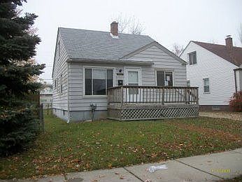 1st image of 28809 Hillview St