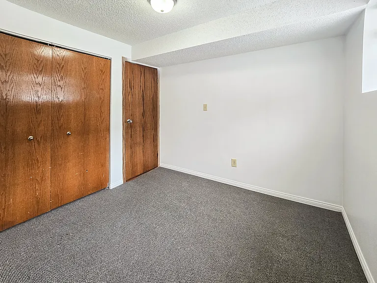 1515 36th St SE — Photo 13