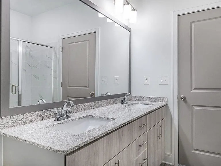 900 Conway Cir — Photo 12
