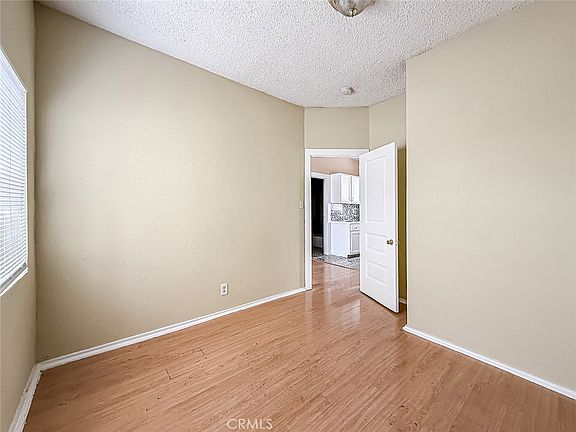 4th image of 1403 Lemon Ave