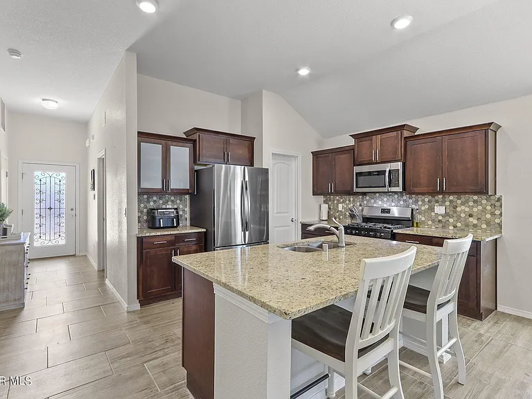 1133 Indigo Sky St — Photo 15