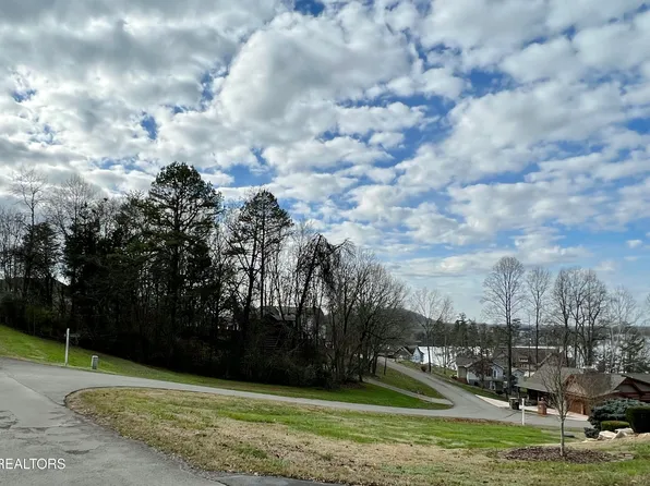 213 Northshore Dr, Greenback, TN 37742