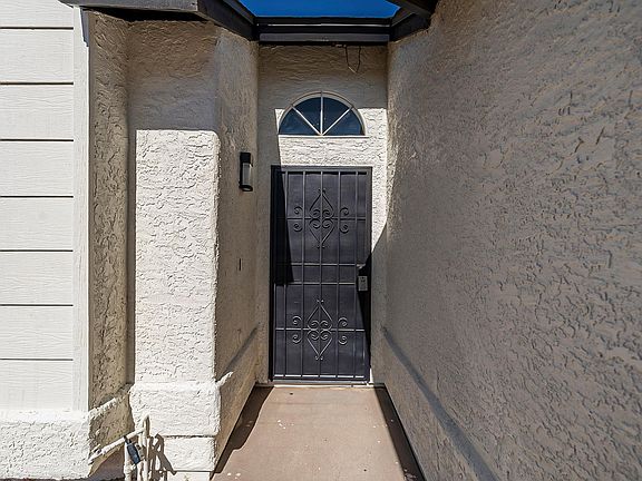 5th image of 6212 W Monterey St