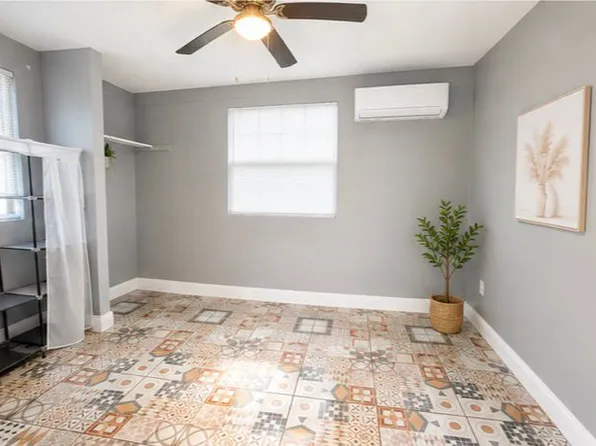 5805 Laconia Rd, Orlando, FL 32808