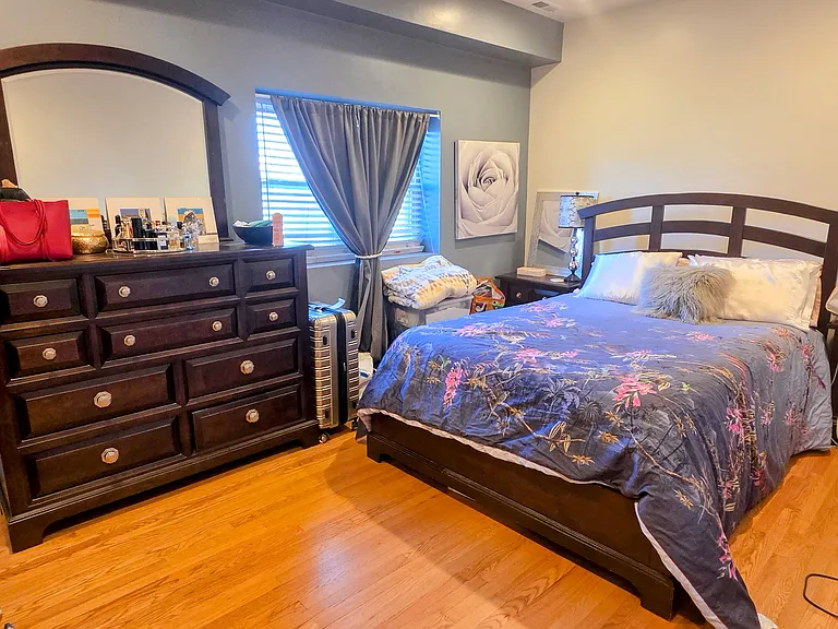 1542 W Wabansia Ave #1 — Photo 5