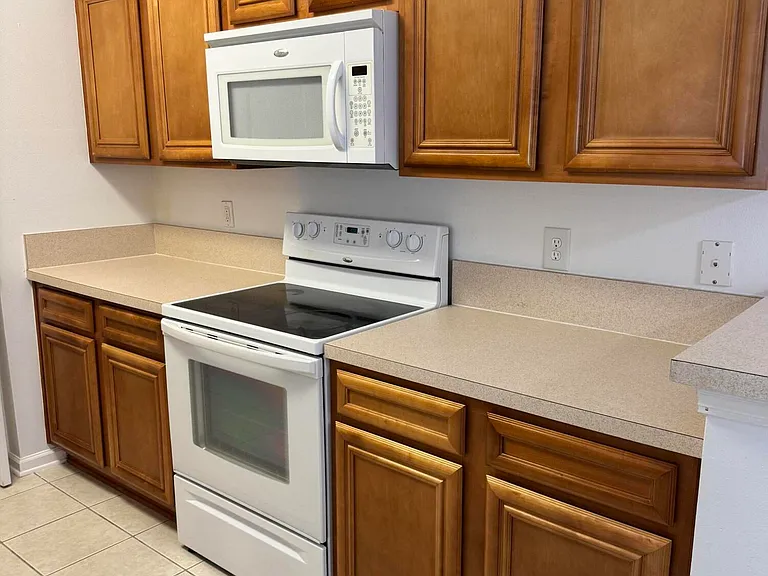 4935 Islamorada Ln #304 — Photo 10