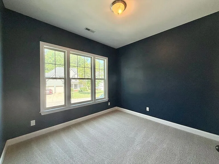 1140 Litchborough Way — Photo 5