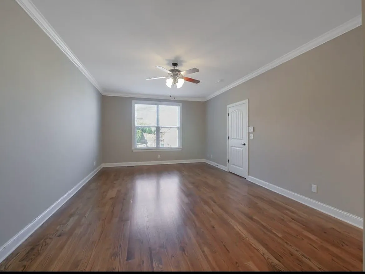 4 bed, 3.5 bath, 3102 sqft, $3,795 — Photo 4