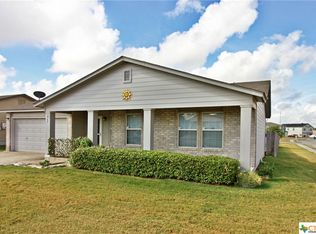 667 Crosspoint Dr, New Braunfels, TX 78130