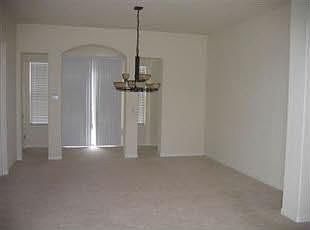 5th image of 1178 Earlton Ln
