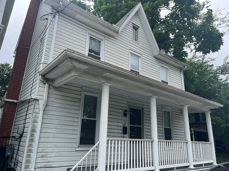 343 E Orange St — Photo 1