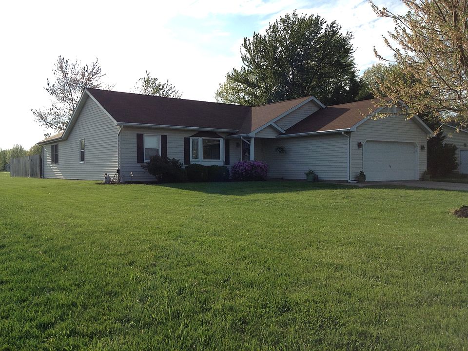 1st image of 609 Crab Orchard Blvd