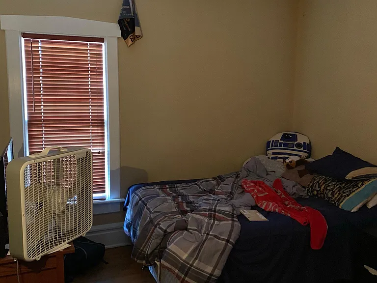 380 E Northwood Ave — Photo 9