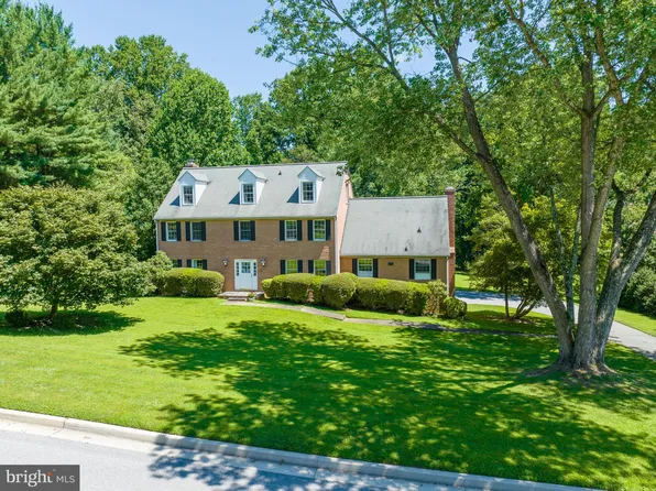 13711 Killarney Ct, Phoenix, MD 21131