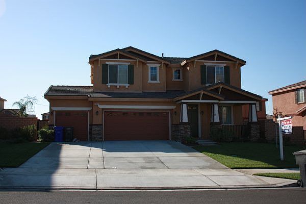 1st image of 15371 Thistle Ln