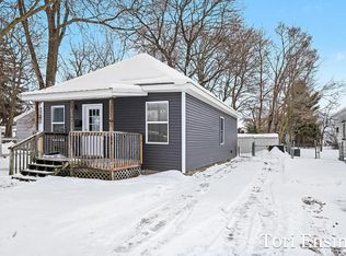 305 W Congress St, Greenville, MI 48838