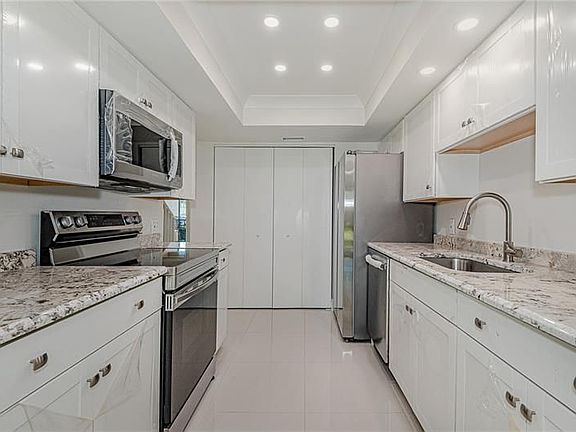 4th image of 9917 W Atlantic Blvd #9917