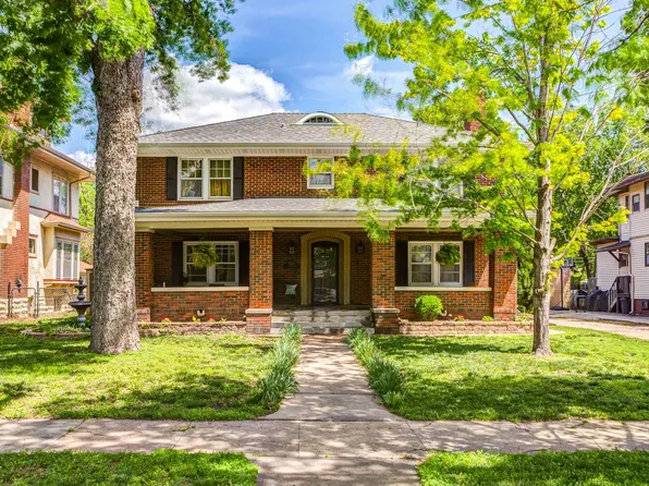 833 S Santa Fe Ave, Salina, KS 67401