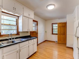 865 Snelling Ave N #1, Saint Paul, MN 55104