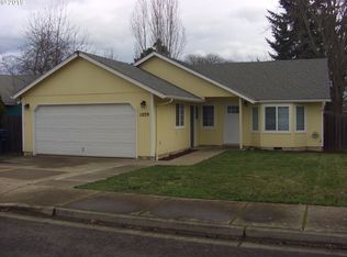 1039 Ash Grove Loop, Creswell, OR 97426