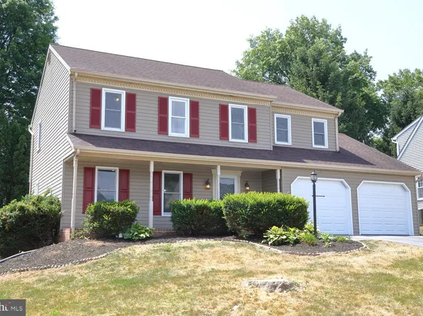 1548 Dunmore Dr, Lancaster, PA 17602