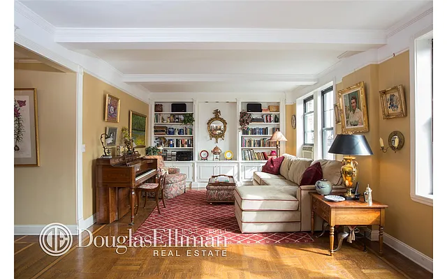 Sold by Douglas Elliman | media 29