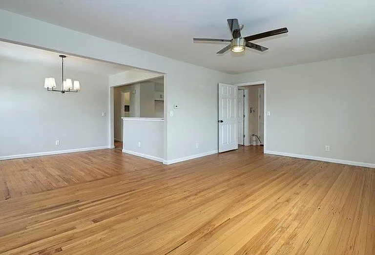 71 Chestnut St #2 — Photo 4