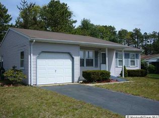 32 Caribou Dr, Manchester Township, NJ 08759
