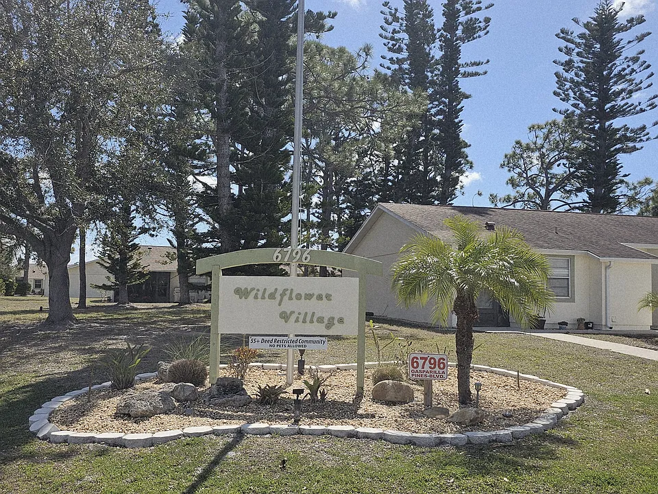 6796 Gasparilla Pines Blvd #40