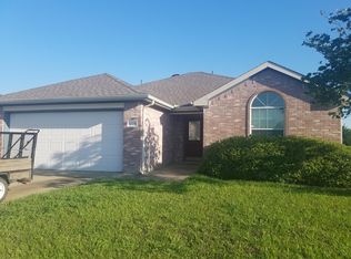 1226 Crooked Creek Ct, Midlothian, TX 76065