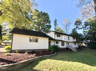 625 McCray Rd, Burlington, NC 27217