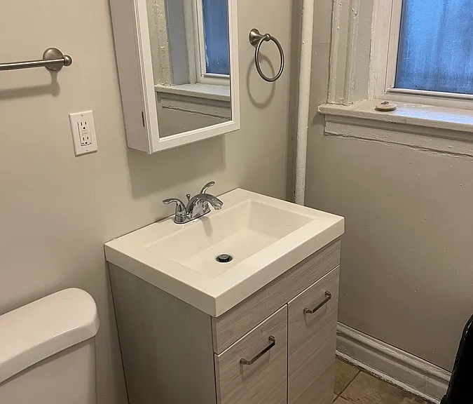 625 E Marquette Rd #1 — Photo 12
