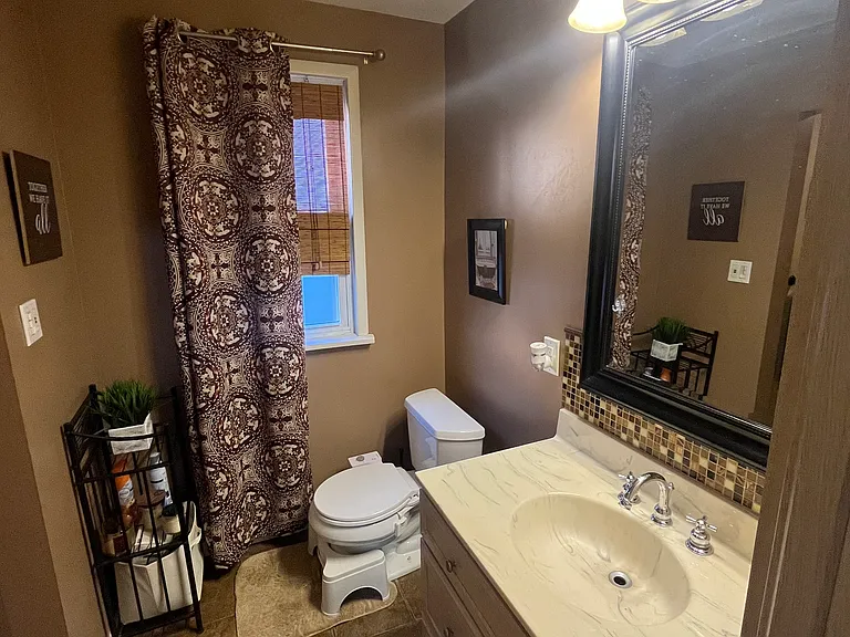 207 Delaware Ave — Photo 11