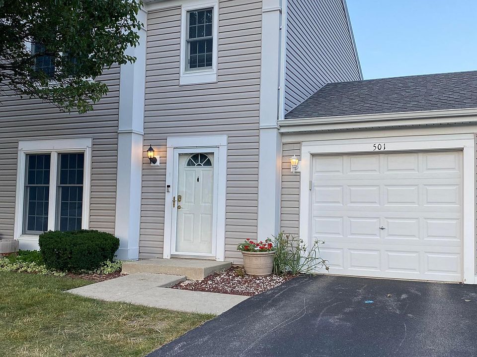 1st image of 501 Oxford Cir