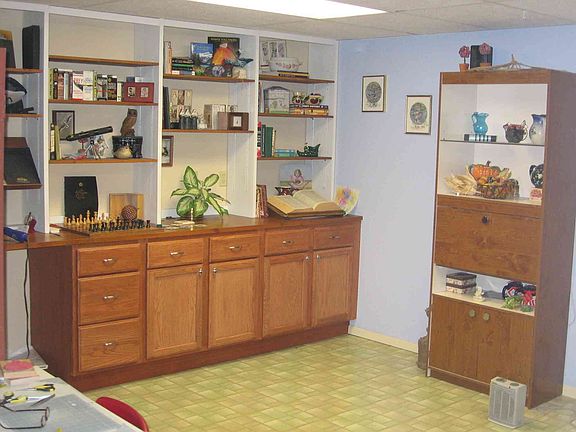 Large Office/Craft rm