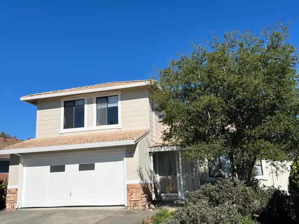 568 Acadia Dr, Petaluma, CA 94954