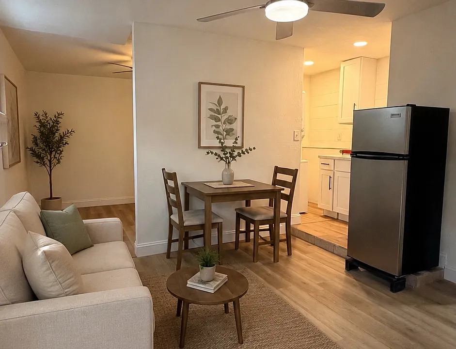 504 S Oxalis Ave #1