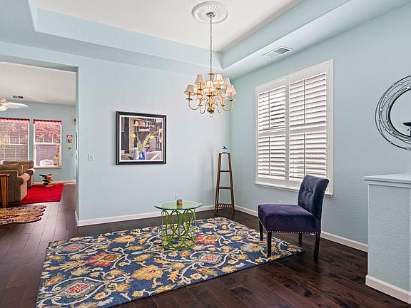 5th image of 513 Grey Owl Drive