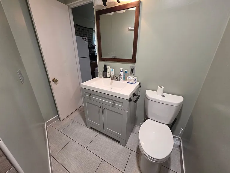 635 Hillcrest Ln — Photo 8