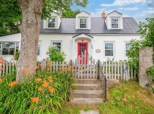 5284 Highway 3, Chester Basin, NS B0J 1K0
