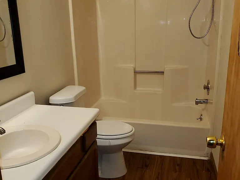 1620 Nutmeg St — Photo 3