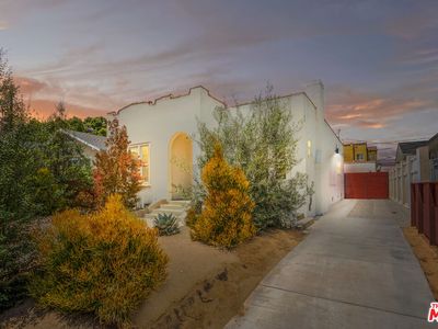 5855 Madden Ave, Los Angeles, CA, 90043