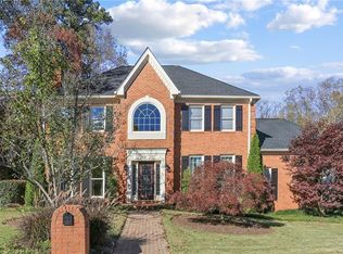 205 Embassy Ct, Sandy Springs, GA 30328