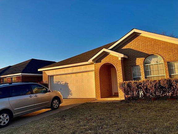 2nd image of 3705 Cattlebaron Dr